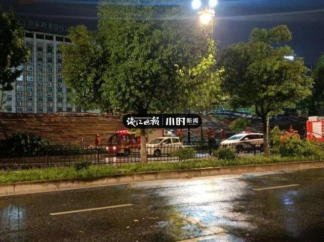 杭州凤起路属于哪个区，浙江杭州凤起路属于哪个区（杭州钱潮路凤起东路工棚部分倒塌）