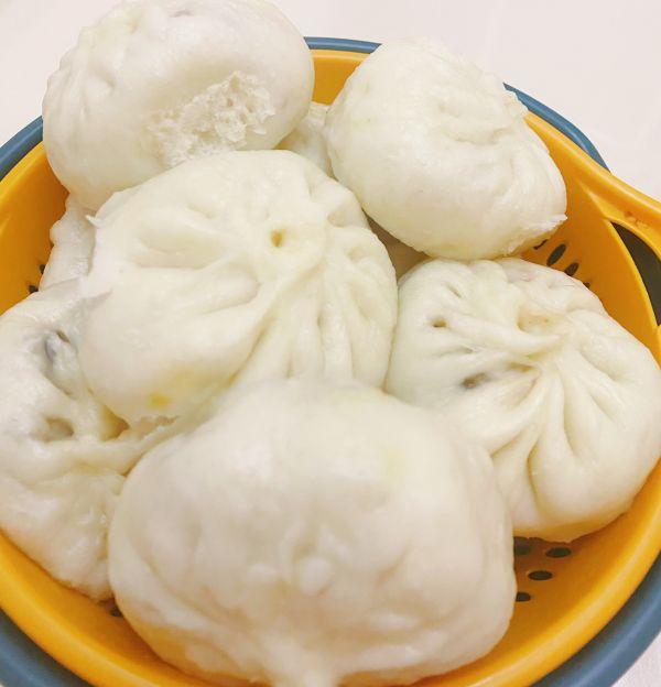 茄子素馅怎么调好吃窍门，茄子素馅饺子的做法（鲜味无敌的茄子馅包子）