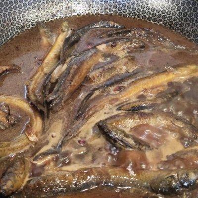 烧泥鳅怎么烧好吃窍门，烧泥鳅怎么烧好吃窍门视频（小白也能轻松学会的红烧泥鳅）