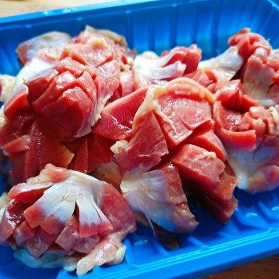 芹菜炒鸡胗，芹菜炒牛肉的做法（#巨下饭的家常菜#香辣鸡胗炒小芹菜\u0026巨下饭系列）