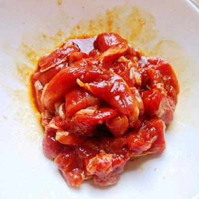 芹菜炒鸡胗，芹菜炒牛肉的做法（#巨下饭的家常菜#香辣鸡胗炒小芹菜\u0026巨下饭系列）