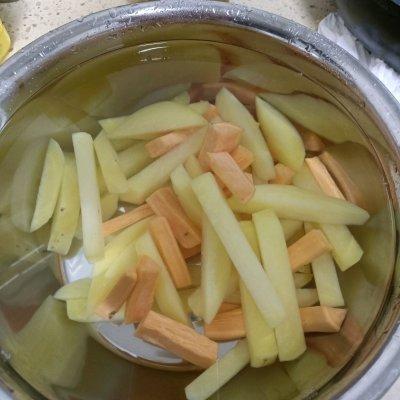 怎样炸地瓜条好吃，怎样炸地瓜条好吃又简单（学会这道美味的脆脆的炸薯条）