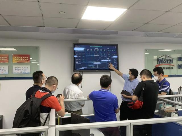 打962121投诉物业有用吗，为什么物业不愿业主打962121（市房管局政府开放月活动—市民走进962121物业服务热线）