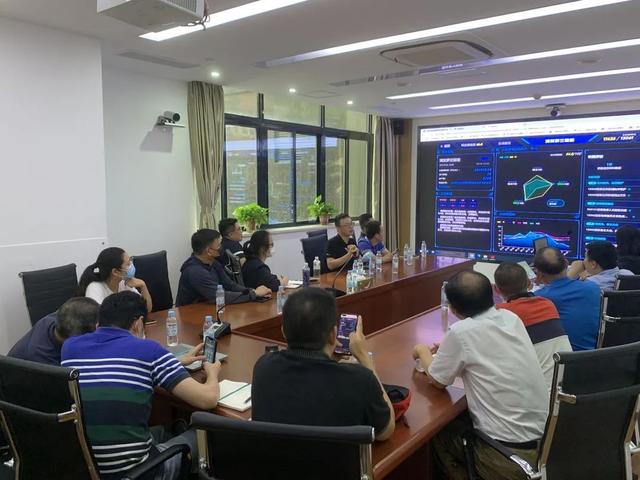 打962121投诉物业有用吗，为什么物业不愿业主打962121（市房管局政府开放月活动—市民走进962121物业服务热线）