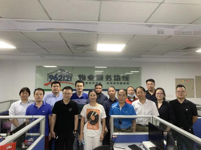 打962121投诉物业有用吗，为什么物业不愿业主打962121（市房管局政府开放月活动—市民走进962121物业服务热线）