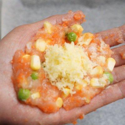 纯手工做的鱼肉饼，怎样做鱼肉饼（把全家人征服的芝士拉丝鱼肉饼）