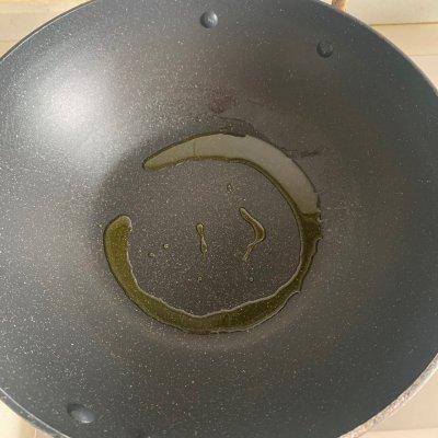 西红柿菌菇汤家常做法，家喻户晓的西红柿菌菇蛋汤