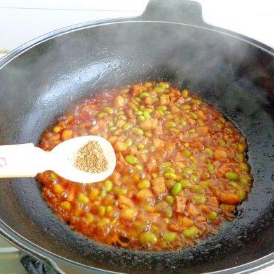 毛豆炒肉怎么做，毛豆怎样做才好吃（简单易做的毛豆炒肉丁）