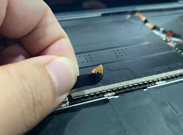 电脑屏幕坏了能维修吗，电脑显示器内屏坏了能修吗（用最少的钱修最惨的电脑）