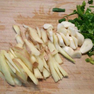 梭子蟹，轻松生活#清炒梭子蟹你能吃多少（梭子蟹处理）