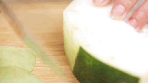 绿南瓜的功效与作用，女人千万不要吃南瓜（5种瓜营养成分“顶呱呱”）