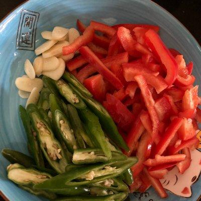 迷你小茄子怎么炒好吃，迷你小茄子的做法大全窍门（你素炒茄子的正宗做法）