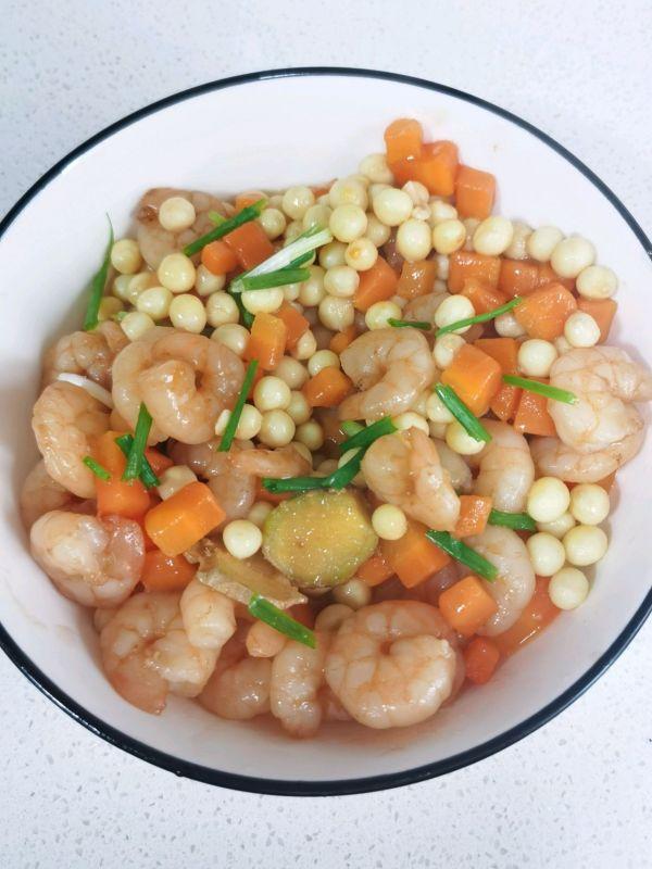 鸡头米的做法，鸡头米怎么煮（焖一锅米饭都不够吃）