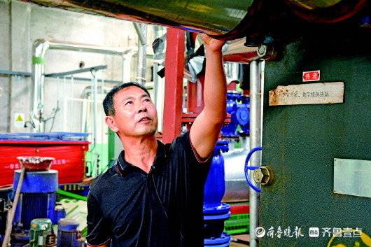 水暖 家电 水电维修师傅 叮叮当当20年！大学水暖维修工：要对得起学生的那一声“老师”