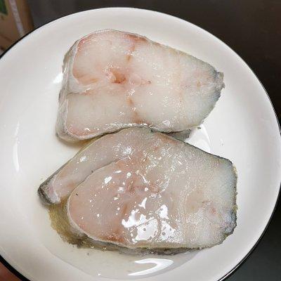 怎么做蒸鳕鱼好吃，比饭店做的好吃百倍
