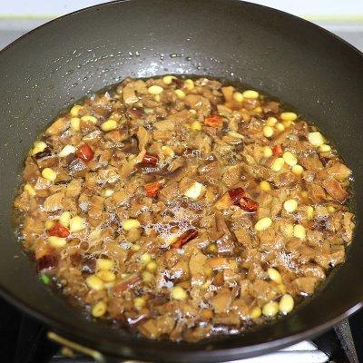 香菇不能和什么一起吃，香菇为什么不能和鸡蛋一起吃（热烹更美味#解腻下饭的香菇烧黄豆）