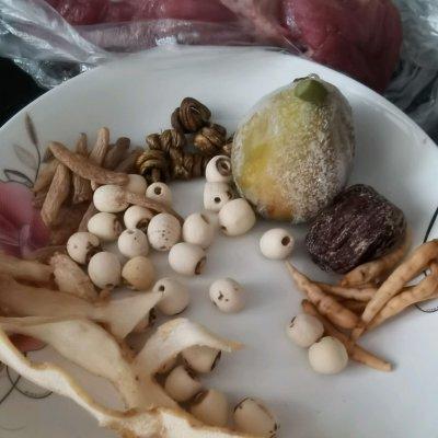 苹果汤怎么做好喝，苹果汤怎么做才好喝（有了适合秋季的汤水～～～苹果汤）