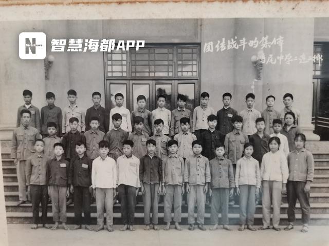 桃李满天下的意思是什么意思，福州这对夫妻桃李满天下（桃李满天下的意思是什么意思对联）