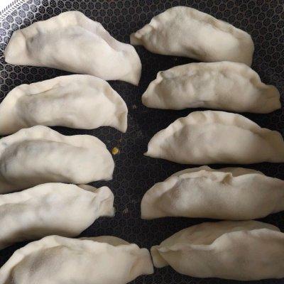 煎饺子的正宗做法和配方，热烹更美味#包饺子