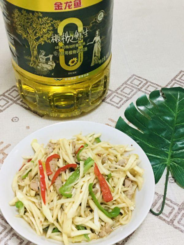 吃茭白的禁忌，肉炒茭白要不要焯水（热烹更美味#茭白肉丝）