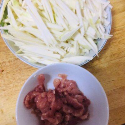 吃茭白的禁忌，肉炒茭白要不要焯水（热烹更美味#茭白肉丝）