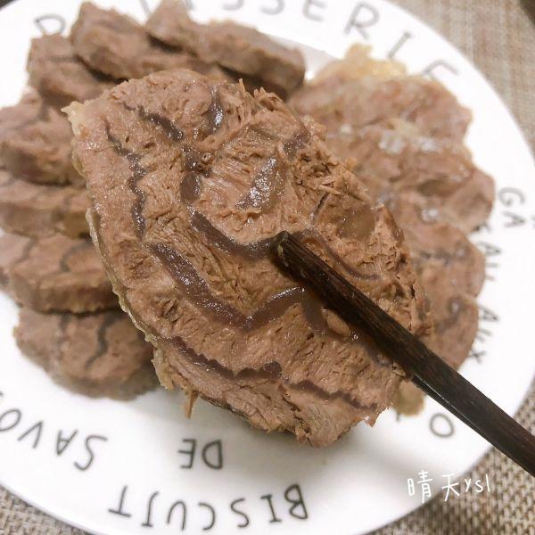 如何炖猪腱子肉，炖猪腱子肉汤怎么做好吃（原汁原味清炖金钱腱）