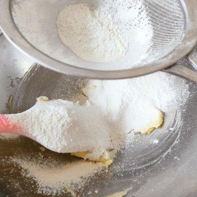 用酸奶做的简易小点心，用酸奶做的简单小甜点（我也会选不腻的酸奶酥皮泡芙）