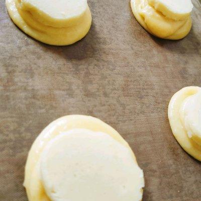 用酸奶做的简易小点心，用酸奶做的简单小甜点（我也会选不腻的酸奶酥皮泡芙）