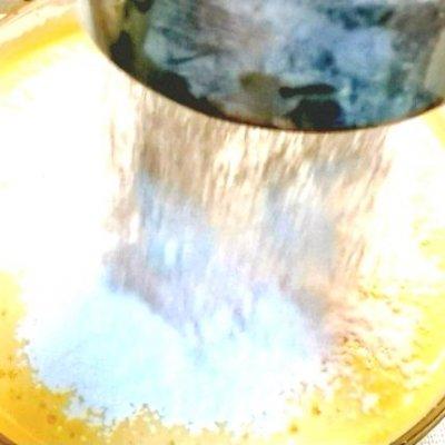 黄金鸡蛋怎么做好吃，椰香黄金糕最详细的做法这样做