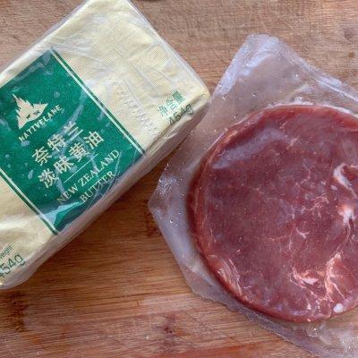 煎牛排用什么黄油，煎牛排用牛油还是黄油（#奈特兰草饲营养美味#香煎美味的黄油牛排）