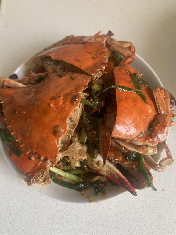 红烧螃蟹的做法，红烧大闸蟹的做法步骤（好吃不腻的红烧梭子蟹）