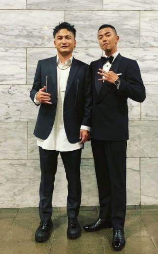 地球上最浪漫的一首歌，地球上最浪漫的一首歌歌词（小鬼就当你去外太空了！）