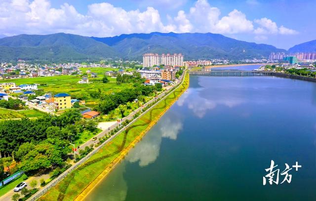 蕉岭县属于哪个市，梅城镇属于哪个城市（重点项目建设背后的稳与进）