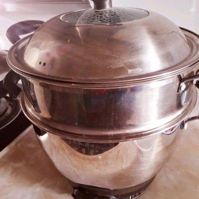 圆中秋美味#紫薯双色花卷，花卷图片真实