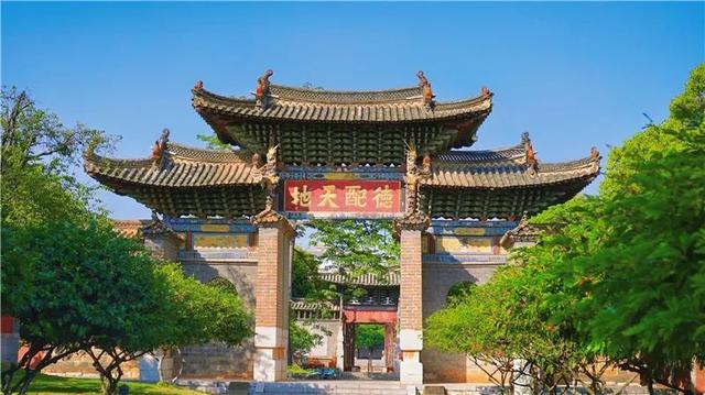 红河旅游景点大全，红河州有哪些旅游景点（中秋红河三日游）