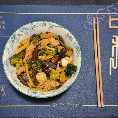 麻辣香锅套餐菜单图片，麻辣香锅套餐图片大全（一个人的晚餐也要仪式感）