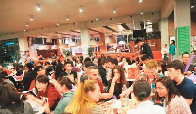 2019年中秋节是几月几号，2022年中秋节是哪一天（又到中秋月圆夜）