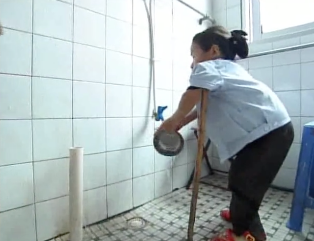 为什么谭木匠不能乱送，谭木匠的秘密：制作梳子的人