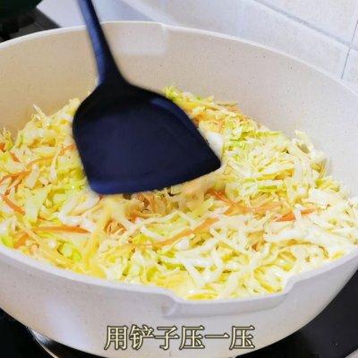 土豆胡萝卜鸡蛋饼，怎样做美味的土豆胡萝卜丝鸡蛋饼（健康美味蔬菜鸡蛋饼）
