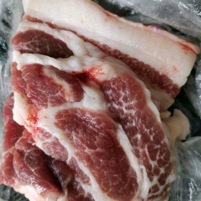 辣椒炒肉丝，辣椒炒肉丝图片（费大厨版辣椒炒肉比卖的还好吃）