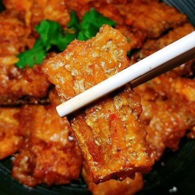 红烧带鱼的家常做法简单，如何清蒸带鱼好吃（好吃巨下饭～时令美味带鱼最佳吃法之红烧带鱼）