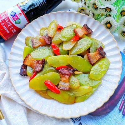 腊肉炒什么菜好吃，腊肉炒什么好吃（圆中秋美味#莴笋炒腊肉）
