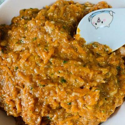 胡萝卜猪肉饺子，芹菜胡萝卜猪肉水饺的家常做法（最靠谱最好吃最详细的胡萝卜鲜肉馅饺子做法）