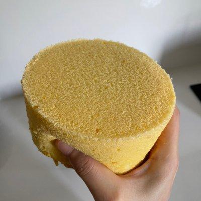 蛋糕要烤多少分钟，烤蛋糕用多少分钟（海绵般的松软<8寸配方>）