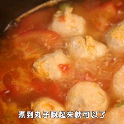 肉丸子和什么一起做汤鲜美，肉丸可以和什么一起做汤（酸甜低卡的番茄鸡胸肉丸子汤来啦）