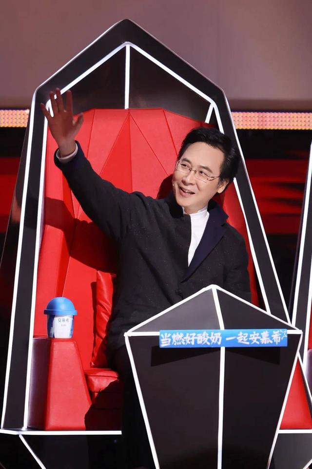 有哪些可以庆祝国庆节的歌曲，关于国庆节的歌有哪些（《中国好声音》国庆晚会用音乐讲述那些不平凡的传奇与梦想）