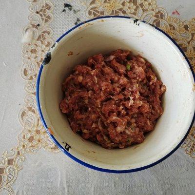 水煮菠菜丸子汤怎么做，竟然是全靠菠菜肉丸汤