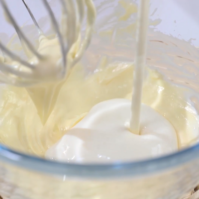 芋泥爆浆蛋糕怎么做，爆浆蛋糕怎样做（爆浆芋泥啵啵奶盖蛋糕）