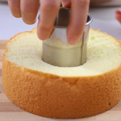 芋泥爆浆蛋糕怎么做，爆浆蛋糕怎样做（爆浆芋泥啵啵奶盖蛋糕）