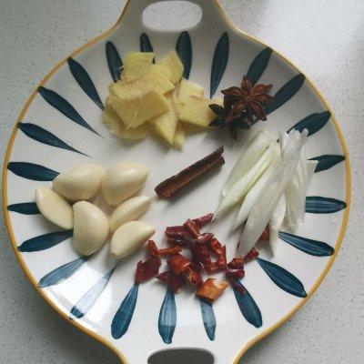 烧牛肉怎么做啊，烧牛肉怎么制作（十分钟快手菜红烧牛肉）